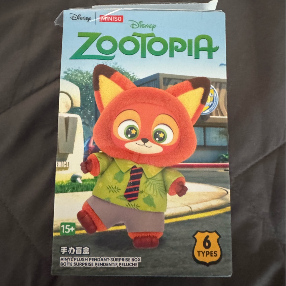 MINISO Disney Zootopia Soft Vinyl Plush Toy Blind Box  Mystery Animal Figurines - Picture 10 of 10
